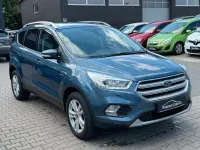 Usado Ford Kuga Cool & Connect 150 HP (110 kW) 2020 Azul SUV