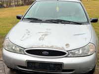Gebraucht Ford Mondeo 2000 Silber Kombi