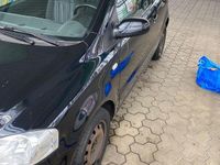 Gebraucht VW Fox 75 PS (55 kW) 2005 Schwarz Kleinwagen