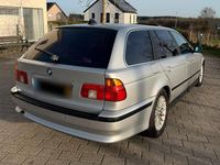 Gebraucht BMW 525 163 PS (119 kW) 2003 Silber Kombi