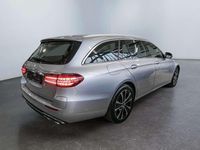 Gebraucht Mercedes E300 Avantgarde 211 PS (155 kW) 2022 Silber Limousine