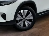Gebraucht Mercedes EQB300 167 kW (228 PS) 2025 Weiß SUV