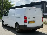 Gebraucht Toyota Proace 122 PS (89 kW) 2020 Weiß Van / Kleinbus