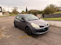 Gebraucht Renault Clio II Authentique 68 PS (50 kW) 2008 Grau Limousine