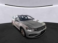 Gebraucht VW Passat 150 PS (110 kW) 2023 Scale silver Kombi