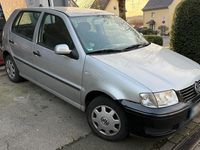 Gebraucht VW Polo 60 PS (44 kW) 2001 Silber Kleinwagen