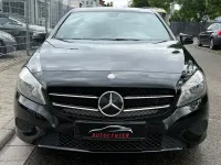 Gebraucht Mercedes A180 Style 122 PS (89 kW) 2014 Schwarz Limousine