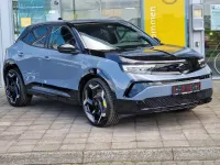 Neu Opel Mokka-e GSe 206 kW (281 PS) 2026 Grafik grau SUV