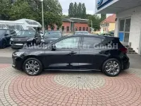 Gebraucht Ford Focus ST-Line 155 PS (114 kW) 2025 Schwarz Limousine