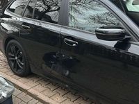 Gebraucht BMW 330 Advantage 265 PS (194 kW) 2020 Schwarz Kombi