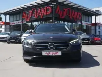 Gebraucht Mercedes E300 Avantgarde 306 PS (225 kW) 2021 Grau Limousine