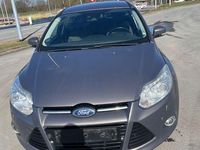 Gebraucht Ford Focus Titanium 116 PS (85 kW) 2013 Braun Limousine