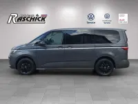 Gebraucht VW Multivan Style 150 PS (110 kW) 2024 Indiumgrau Van / Kleinbus