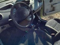 Gebraucht Renault Twingo Authentique 58 PS (42 kW) 2009 Grün Kleinwagen