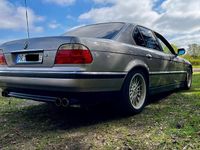 Gebraucht BMW 740 Performance 286 PS (210 kW) 1994 Silber Limousine
