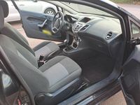 Gebraucht Ford Fiesta 60 PS (44 kW) 2012 Schwarz Kleinwagen