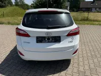 Gebraucht Hyundai i30 Style 110 PS (80 kW) 2016 Weiß Kombi