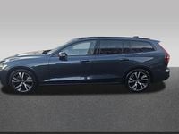 Gebraucht Volvo V60 Plus 197 PS (144 kW) 2025 Blau Kombi