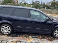 Second-hand Audi A4 131 CP (96 kW) 2004 Albastru Break