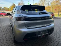 Gebraucht Peugeot 208 Allure 101 PS (74 kW) 2025 Grau Kleinwagen