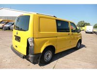 Gebraucht VW T5 84 PS (61 kW) 2014 Ginstergelb r1032 Van
