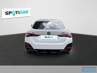 Gebraucht BMW i4 Shadowline 400 kW (544 PS) 2023 Mineralweiss metallic (metallic) Limousine