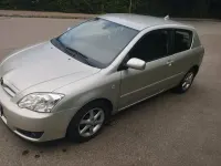 Gebraucht Toyota Corolla 97 PS (71 kW) 2004 Silber Kleinwagen