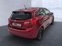 Gebraucht Ford Fiesta Cool & Connect 86 PS (63 kW) 2018 Rubyrot (metallic) Kleinwagen