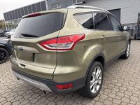 Gebraucht Ford Kuga Titanium 140 PS (102 kW) 2013 Grün SUV