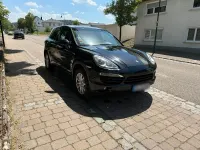 Gebraucht Porsche Cayenne 245 PS (180 kW) 2012 Schwarz SUV