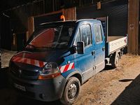 Gebraucht Renault Master 120 PS (88 kW) 2010 Grün Limousine