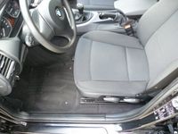 Gebraucht BMW 118 Advantage 143 PS (105 kW) 2010 Schwarz metallic Kleinwagen