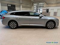 Gebraucht VW Arteon Elegance 200 PS (147 kW) 2023 Pyritsilber metallic Kombi