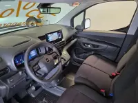 Neu Opel Combo Basis 131 PS (96 kW) 2026 Schwarz Van / Kleinbus