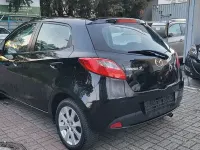 Gebraucht Mazda 2 Independence 75 PS (55 kW) 2009 Schwarz Kleinwagen
