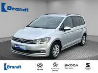 Gebraucht VW Touran Comfortline 150 PS (110 kW) 2022 Reflexsilber metallic (metallic) Van / Kleinbus