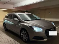 Gebraucht Hyundai i40 Premium 141 PS (103 kW) 2017 Beige Kombi