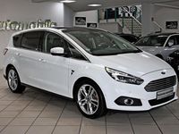 Gebraucht Ford S-MAX Titanium 241 PS (177 kW) 2017 Frostweiss Van / Kleinbus