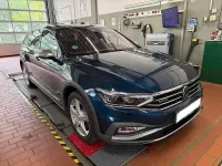 Gebraucht VW Passat Alltrack 200 PS (147 kW) 2021 Blau Kombi