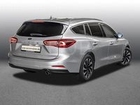 Gebraucht Ford Focus Titanium 125 PS (91 kW) 2024 Grau Kombi