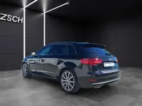 Gebraucht Audi A3 Sport 150 PS (110 kW) 2019 Mythosschwarz metallic Limousine