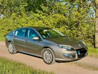 Gebraucht Renault Laguna III 140 PS (102 kW) 2013 Beige Limousine