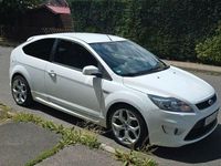 Gebraucht Ford Focus ST 226 PS (166 kW) 2010 Weiß Limousine