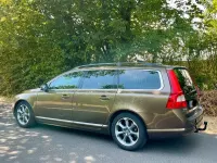 Gebraucht Volvo V70 114 PS (83 kW) 2013 Braun Kombi