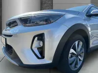 Neu Kia Stonic Vision 101 PS (74 kW) 2025 (kcs) sparkling silver m SUV