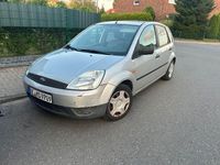 Gebraucht Ford Fiesta 60 PS (44 kW) 2003 Silber Limousine