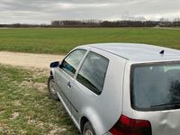 Gebraucht VW Golf III Basis 90 PS (66 kW) 1998 Silber Limousine