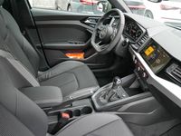 Gebraucht Audi A1 Sportback S-Line 150 PS (110 kW) 2025 Distriktgrün metallic Kleinwagen