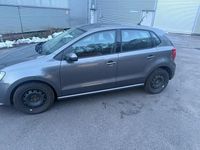 Gebraucht VW Polo 90 PS (66 kW) 2015 Grau Kleinwagen