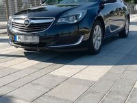 Gebraucht Opel Insignia Edition 136 PS (100 kW) 2015 Schwarz Kombi